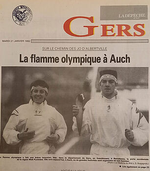 Archive de presse : "La flamme Olympique à Auch" - Jeux olympiques d'hiver d’Albertville en 1992 - Enlarge picture (modal window)